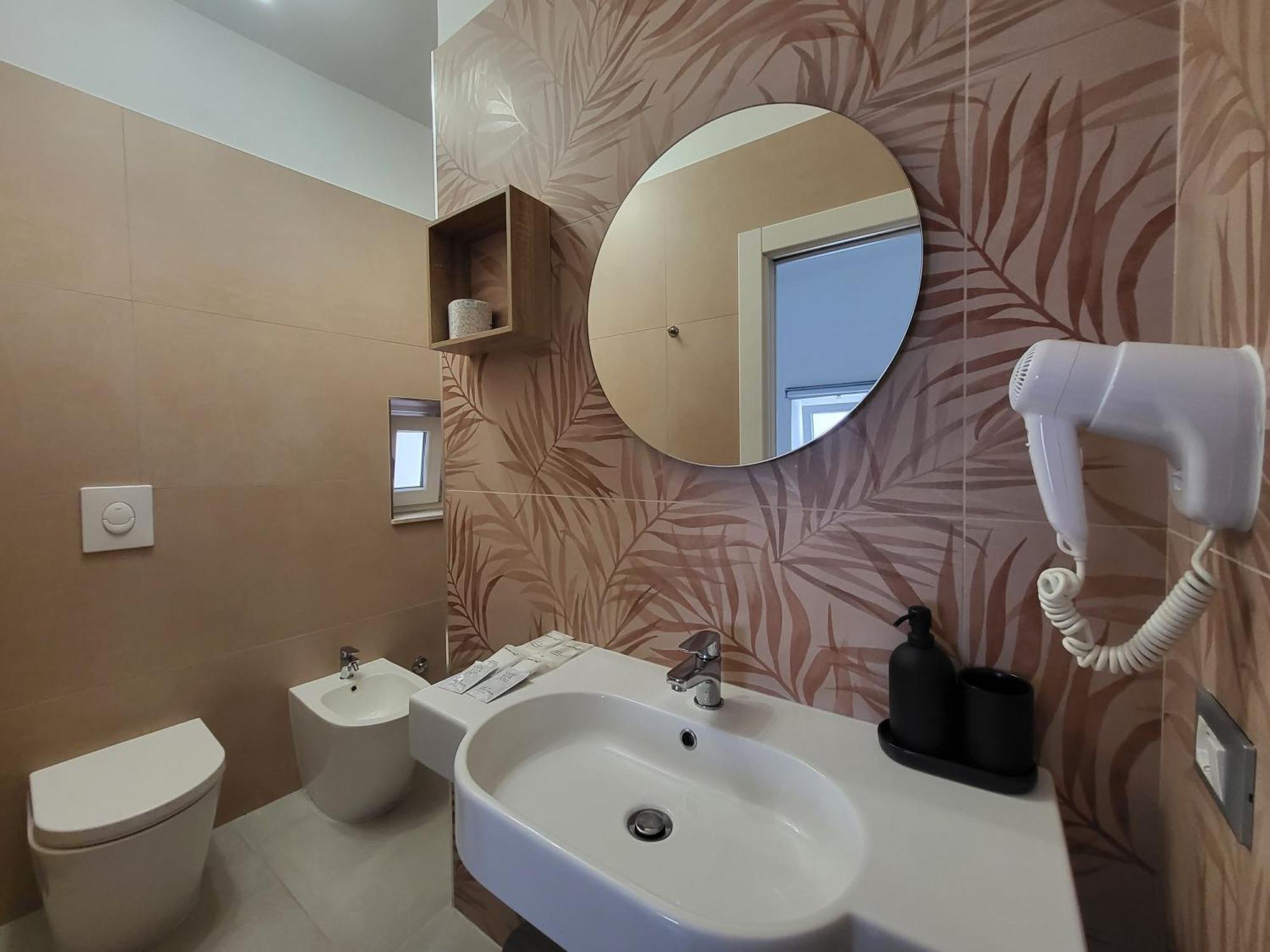 B&B Tra Le Vie Del Borgo Vieste Room photo